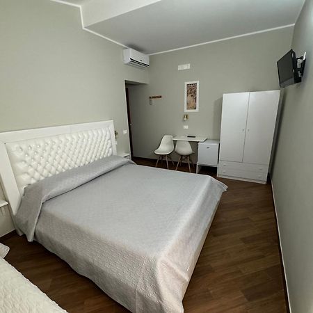 Отель Borgo Manfria Гела Экстерьер фото